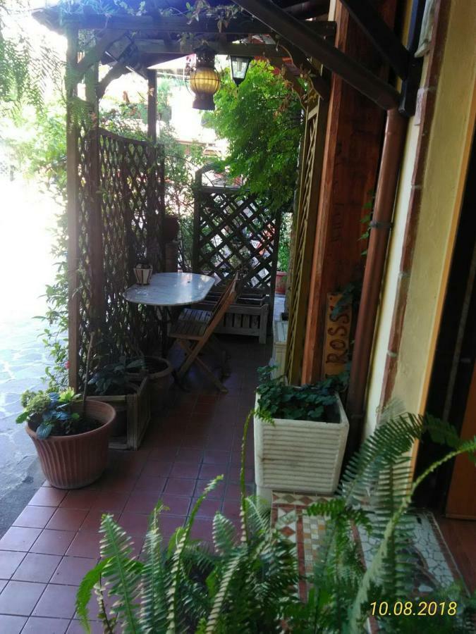 I Gerani Rossi Hotel Rome Exterior photo
