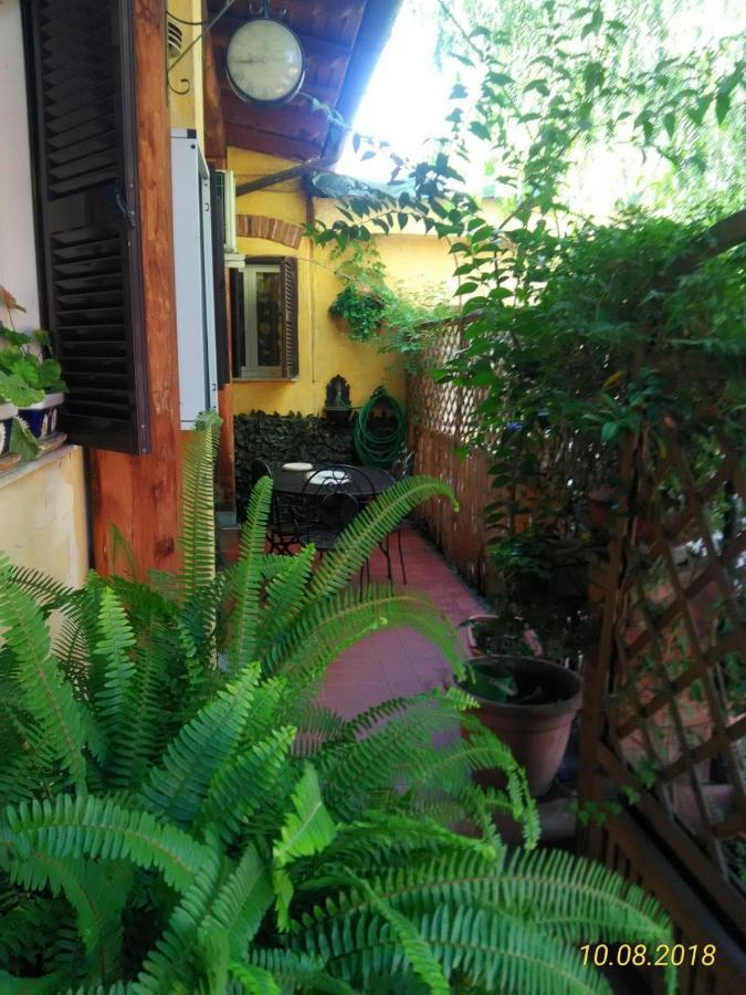 I Gerani Rossi Hotel Rome Exterior photo